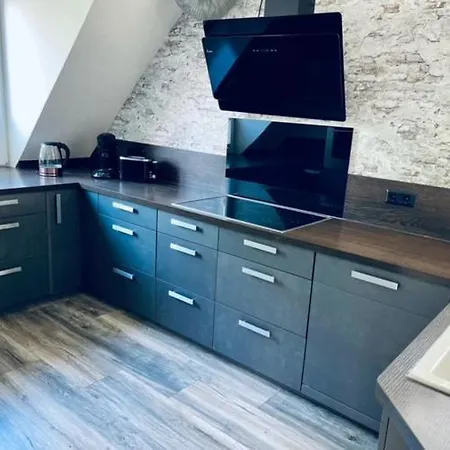 160qm 5 Schlafzimmer 1 Wohnzimmer Terrasse Und Balkon * Wilhelmshaven